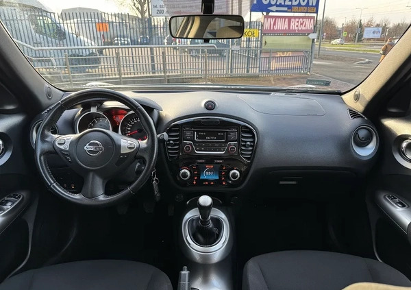 Nissan Juke cena 54000 przebieg: 73600, rok produkcji 2017 z Bełchatów małe 172